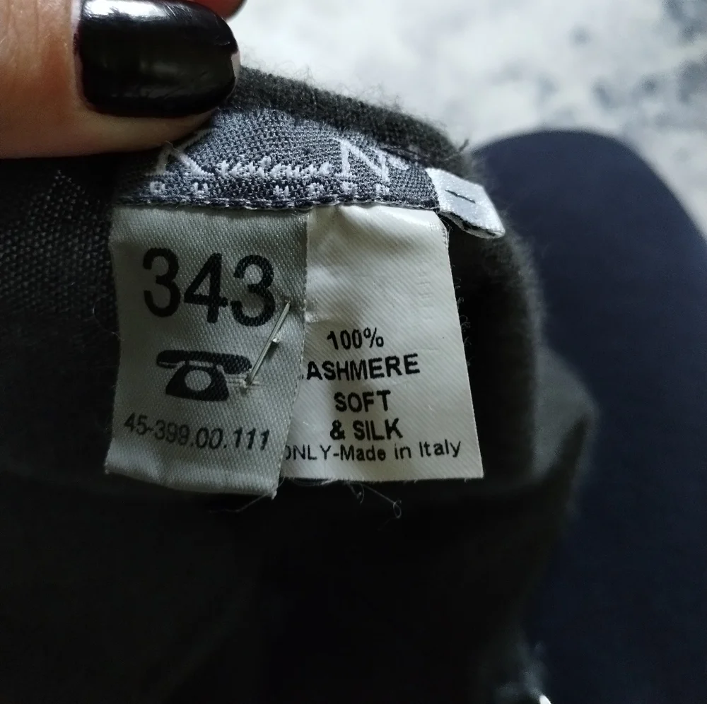 Silk Cashmere Gray Women's Dress 1 - Picture 3 of 5